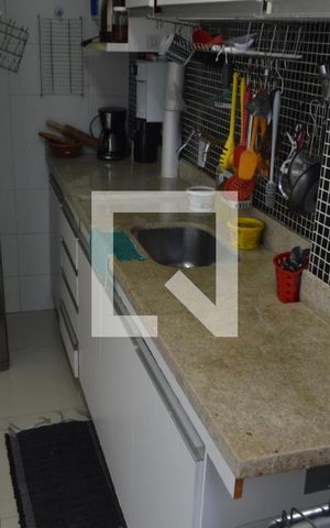 Apartamento à venda com 69m², 2 quartos e 1 vagaCozinha