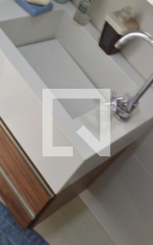Apartamento à venda com 69m², 2 quartos e 1 vagaBanheiro