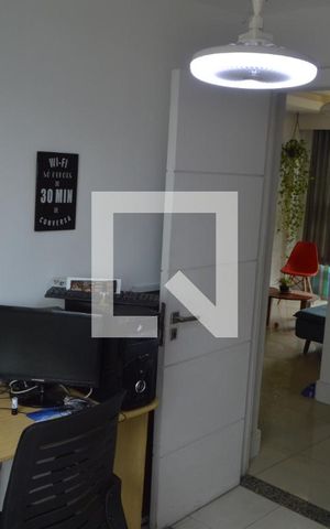 Apartamento à venda com 69m², 2 quartos e 1 vagaQuarto 2