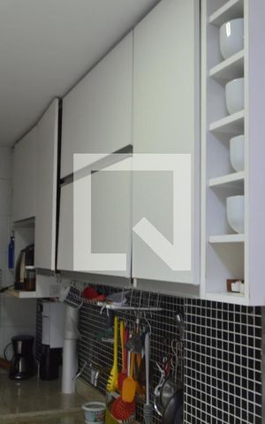 Apartamento à venda com 69m², 2 quartos e 1 vagaCozinha