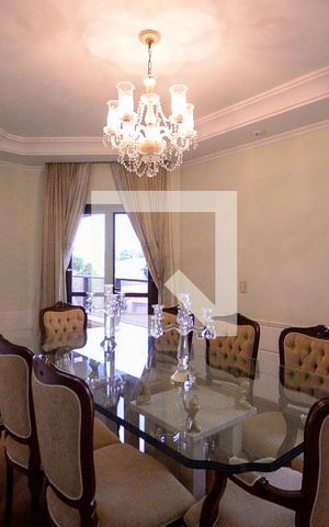 Apartamento à venda com 560m², 4 quartos e 5 vagas Apartamento à venda com 560m², 4 quartos e 5 vagasSala de Jantar 1