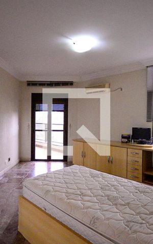 Apartamento à venda com 560m², 4 quartos e 5 vagas Apartamento à venda com 560m², 4 quartos e 5 vagasQuarto 3 - Suite
