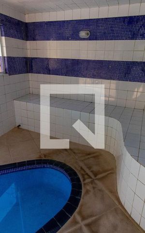 Casa de condomínio à venda com 300m², 3 quartos e 2 vagas Casa de condomínio à venda com 300m², 3 quartos e 2 vagasSauna