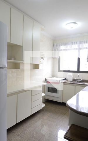 Apartamento à venda com 145m², 3 quartos e 2 vagasCozinha