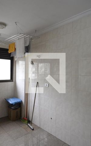 Apartamento à venda com 145m², 3 quartos e 2 vagasÁrea de Serviço