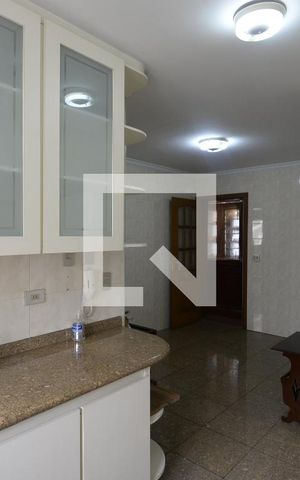 Apartamento à venda com 145m², 3 quartos e 2 vagasCozinha