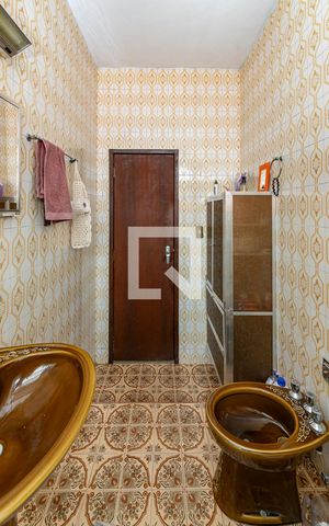 Apartamento à venda com 295m², 4 quartos e 4 vagasBanheiro Social