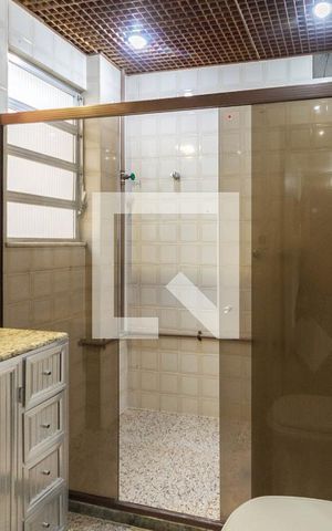 Casa à venda com 340m², 4 quartos e 3 vagasBanheiro