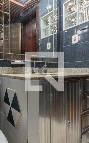 Casa à venda com 340m², 4 quartos e 3 vagasBanheiro Suíte