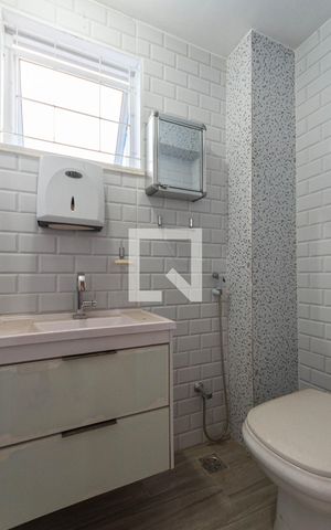 Casa à venda com 340m², 4 quartos e 3 vagasBanheiro Cobertura