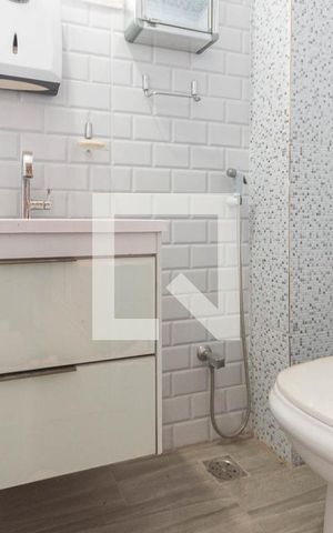 Casa à venda com 340m², 4 quartos e 3 vagasBanheiro Cobertura