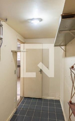 Casa à venda com 340m², 4 quartos e 3 vagasQuarto de Serviço