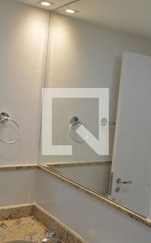 Apartamento à venda com 150m², 4 quartos e 2 vagasBanheiro