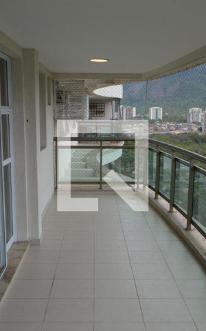 Apartamento à venda com 150m², 4 quartos e 2 vagasVaranda