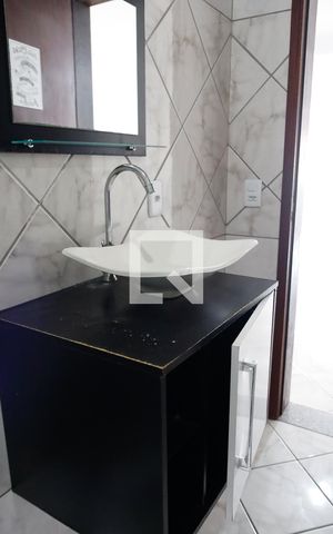 Casa à venda com 478m², 5 quartos e 2 vagas Casa à venda com 478m², 5 quartos e 2 vagasBanheiro 2