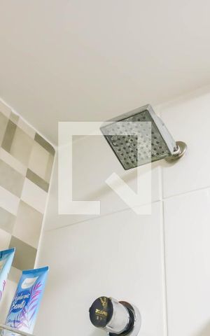 Apartamento à venda com 53m², 2 quartos e 1 vaga Apartamento à venda com 53m², 2 quartos e 1 vagaBanheiro