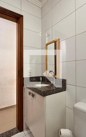 Apartamento à venda com 58m², 2 quartos e 1 vaga Apartamento à venda com 58m², 2 quartos e 1 vagaBanheiro