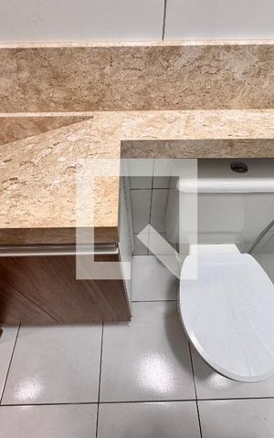 Apartamento à venda com 58m², 2 quartos e 1 vaga Apartamento à venda com 58m², 2 quartos e 1 vagaBanheiro da suíte