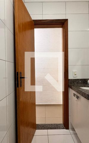 Apartamento à venda com 58m², 2 quartos e 1 vaga Apartamento à venda com 58m², 2 quartos e 1 vagaBanheiro