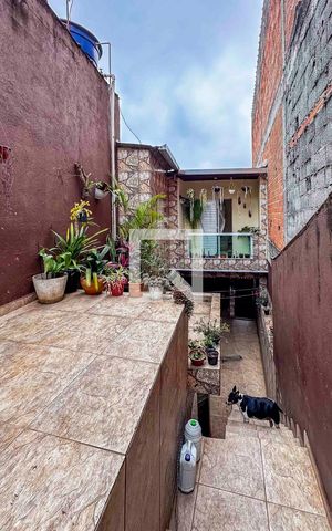 Casa à venda com 133m², 3 quartos e 1 vaga Casa à venda com 133m², 3 quartos e 1 vagaAcesso
