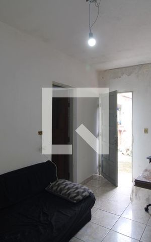 Casa à venda com 300m², 1 quarto e 1 vagaSala