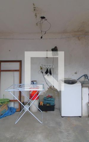 Casa à venda com 300m², 1 quarto e 1 vagaLavanderia