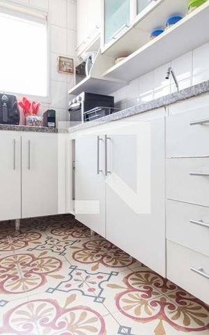 Apartamento à venda com 153m², 2 quartos e 2 vagas Apartamento à venda com 153m², 2 quartos e 2 vagasCozinha