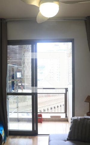 Apartamento à venda com 99m², 3 quartos e 1 vagaSala