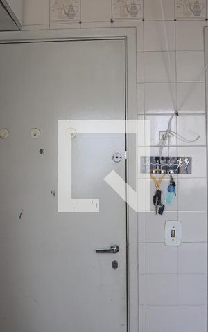 Apartamento à venda com 99m², 3 quartos e 1 vagaÁrea de Serviço