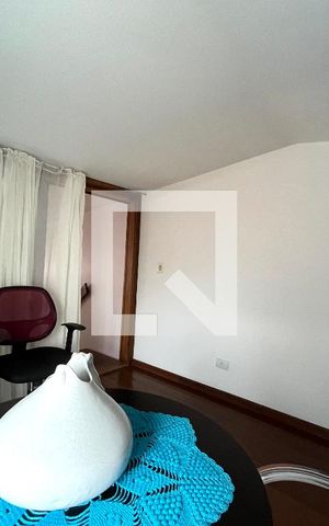 Casa à venda com 234m², 4 quartos e 2 vagasSala 2