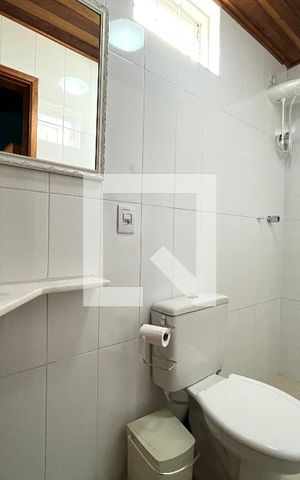 Casa à venda com 234m², 4 quartos e 2 vagasBanheiro da Suíte