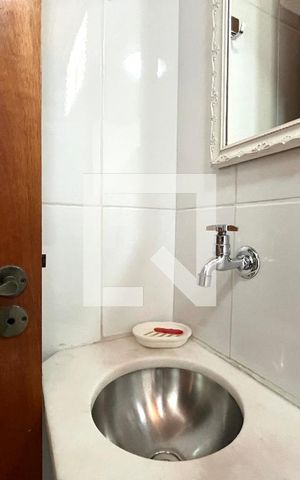 Casa à venda com 234m², 4 quartos e 2 vagasBanheiro da Suíte