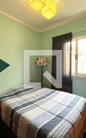 Casa à venda com 234m², 4 quartos e 2 vagasQuarto 