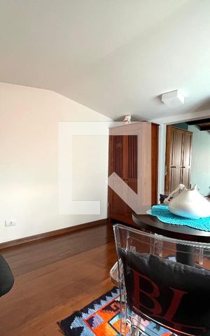 Casa à venda com 234m², 4 quartos e 2 vagasSala 2