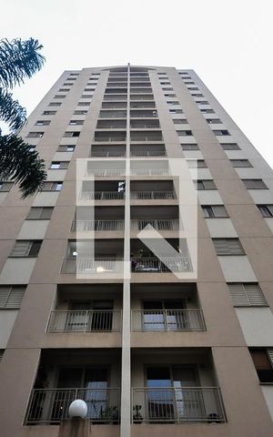 Apartamento à venda com 75m², 3 quartos e 1 vaga Apartamento à venda com 75m², 3 quartos e 1 vagaFachada