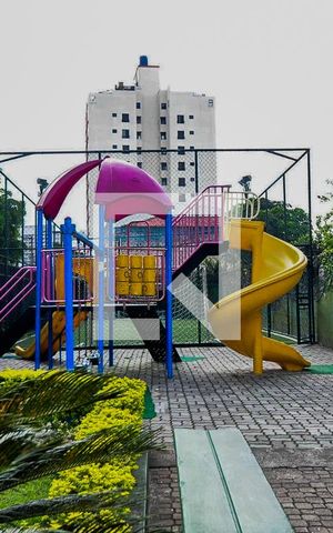 Apartamento à venda com 75m², 3 quartos e 1 vaga Apartamento à venda com 75m², 3 quartos e 1 vagaPlayground