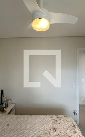 Apartamento para alugar com 84m², 2 quartos e 2 vagasQuarto