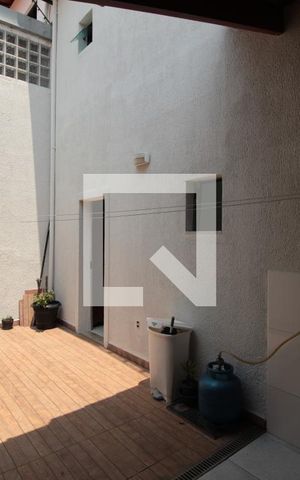 Casa à venda com 200m², 3 quartos e 2 vagasArea de Serviço