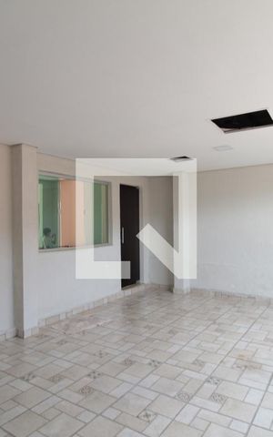 Casa à venda com 200m², 3 quartos e 2 vagasGaragem