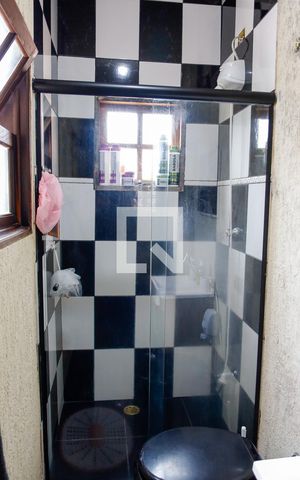 Casa à venda com 125m², 4 quartos e 2 vagas Casa à venda com 125m², 4 quartos e 2 vagasBanheiro da Suíte 3