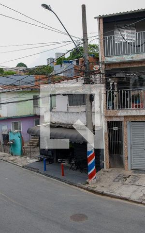 Casa à venda com 125m², 4 quartos e 2 vagas Casa à venda com 125m², 4 quartos e 2 vagasVista da Sacada