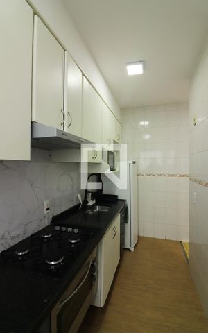 Apartamento para alugar com 56m², 2 quartos e 1 vagaCozinha e Área de Serviço