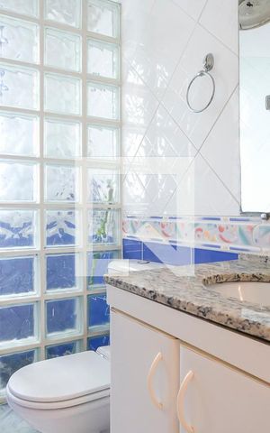 Apartamento para alugar com 89m², 3 quartos e 1 vagaBanheiro da suíte