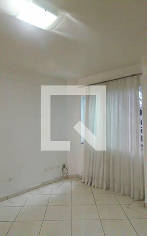 Casa à venda com 90m², 2 quartos e 1 vaga Casa à venda com 90m², 2 quartos e 1 vagaSala