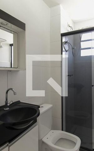 Apartamento à venda com 49m², 2 quartos e 1 vaga Apartamento à venda com 49m², 2 quartos e 1 vagaBanheiro
