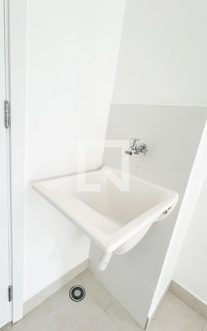Apartamento para alugar com 47m², 2 quartos e sem vaga Apartamento para alugar com 47m², 2 quartos e sem vagaÁrea de Serviço