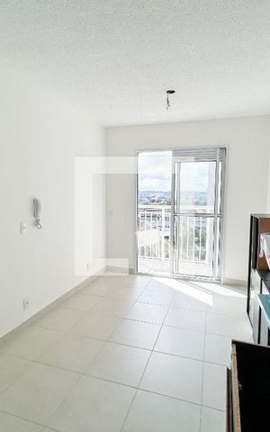 Apartamento para alugar com 47m², 2 quartos e sem vaga Apartamento para alugar com 47m², 2 quartos e sem vagaSala/Cozinha