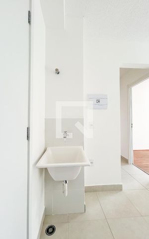 Apartamento para alugar com 47m², 2 quartos e sem vaga Apartamento para alugar com 47m², 2 quartos e sem vagaÁrea de Serviço