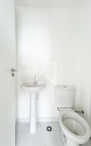 Apartamento para alugar com 47m², 2 quartos e sem vaga Apartamento para alugar com 47m², 2 quartos e sem vagaBanheiro