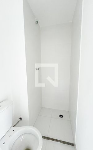 Apartamento para alugar com 47m², 2 quartos e sem vaga Apartamento para alugar com 47m², 2 quartos e sem vagaBanheiro